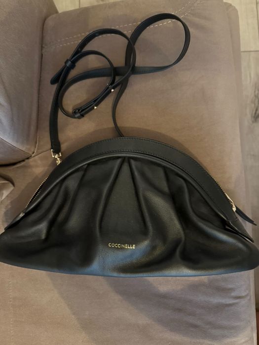 Vand geanta originala Coucinelle