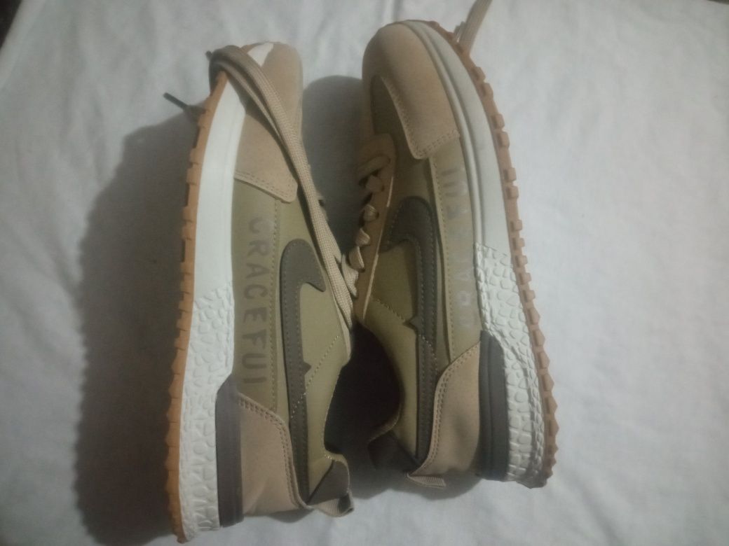 Nike krasivka sotiladi