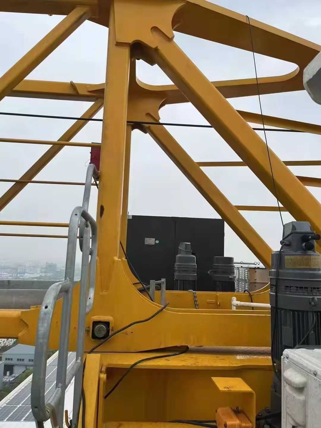 башенный кран 10тонн