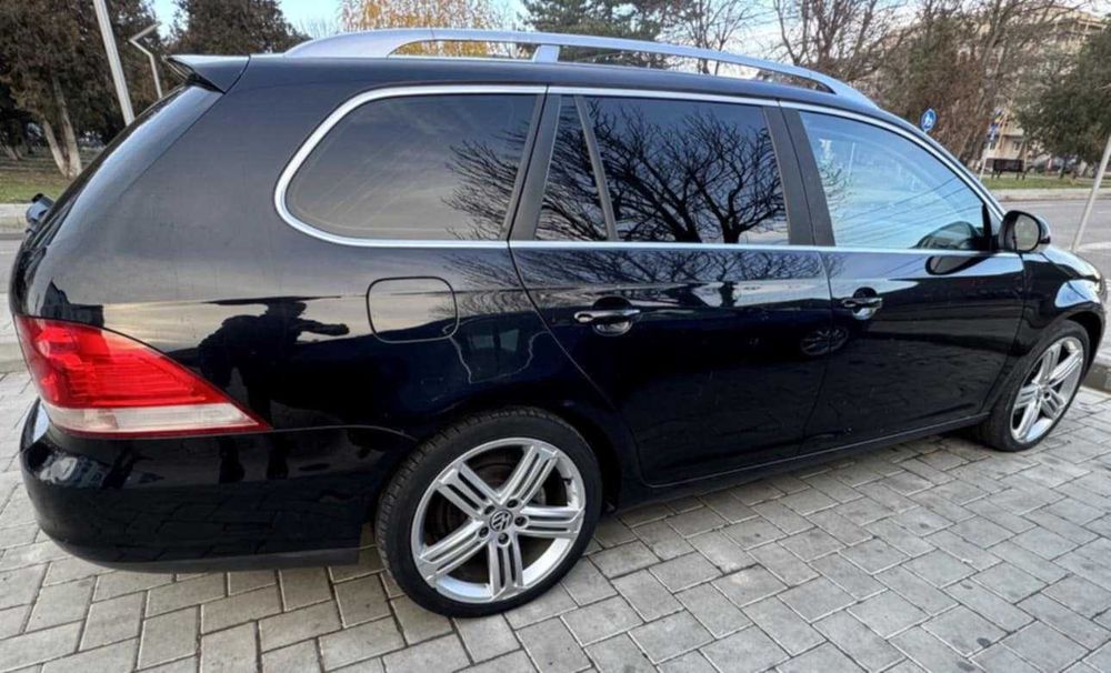 Vând sau schimb  golf 5