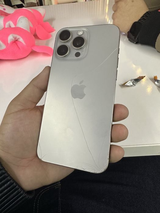 Iphone 15pro max 256gb