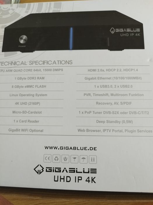 Сателитен Приемник GIGA BLUE UHD IP4K