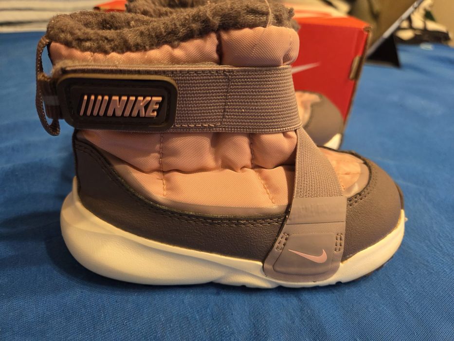 Cizme/ghete Nike nr: 23,5