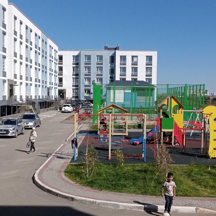 Квартира 1к 45м в ЖК Айнабулак черновая свободн планир 3эт/4