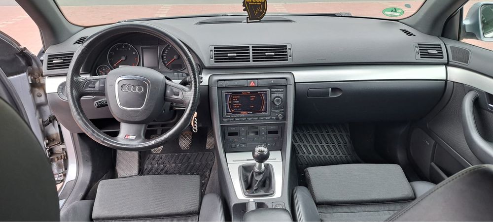 Audi A4 2.0 TFSI 3xS-line