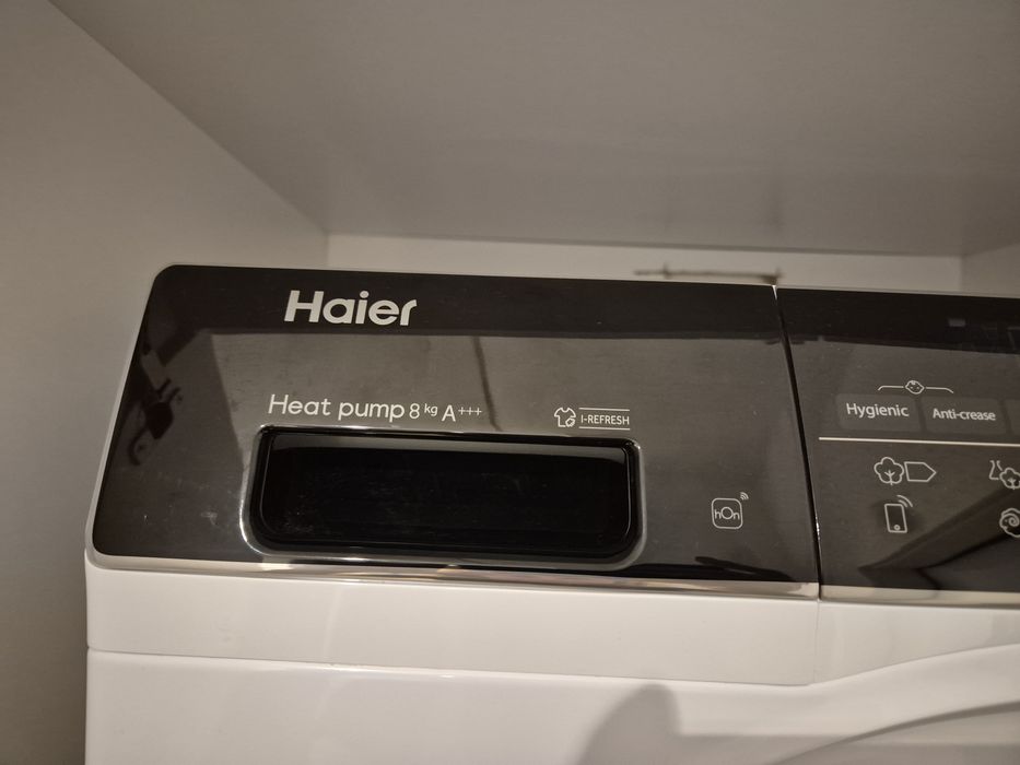 Haier Сушилня с термопомпа, 8 кг, A+++ – Отлично състояние!