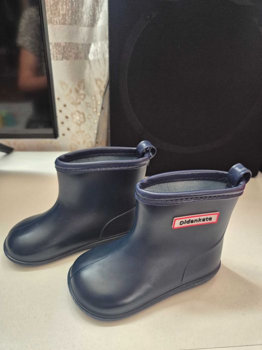 Детски боси ботуши