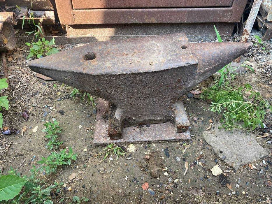 Продам наковальню