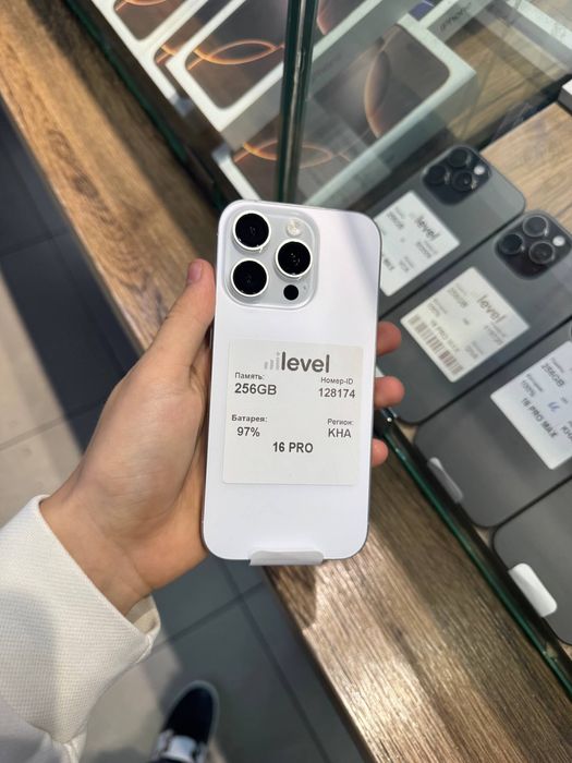 Iphone 16 va 16 pro max naqt va halol nasiya savdoga sotiladi