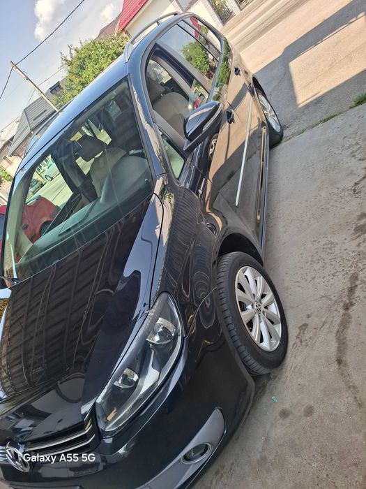 Vw touran 1,2 benzina, an 2011, 7 locuri, adus din Olanda,inscrisa