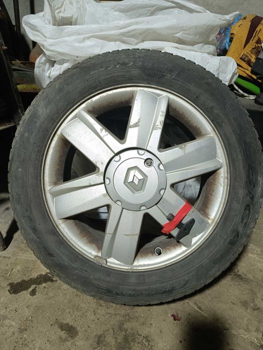 Set iarna Debica 205 55 16 cu jante aliaj