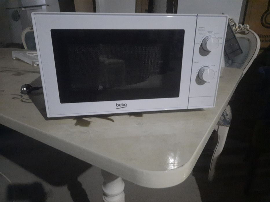 BEKO Mikrovolnovka sotiladi Xolati yaxshi
