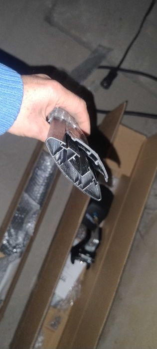 багажник ,Напречни греди за автомобил за ски, колело автобокс