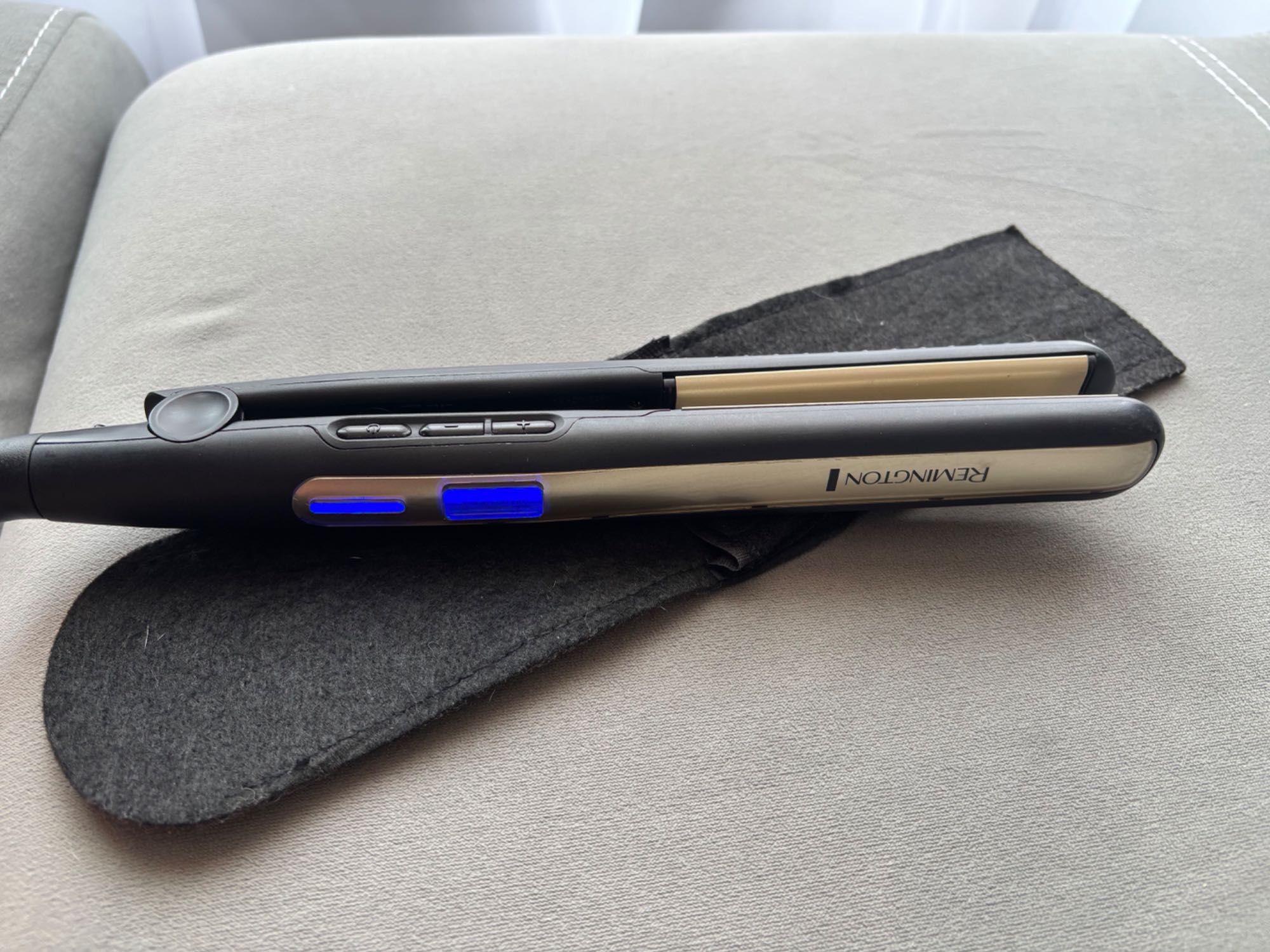 Преса за къдрене и изправяне Remington S6500,Керамика,150-230C,