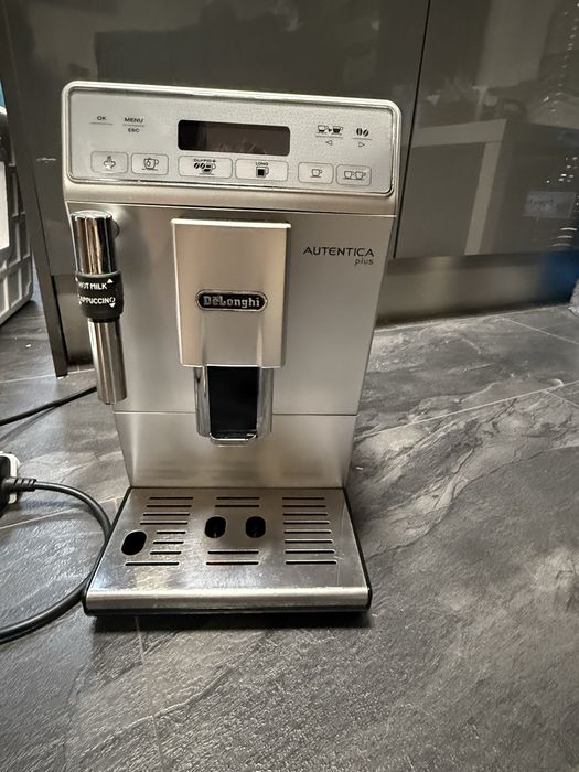 Кафеавтомат Delonghi ETAM 29.620 SB Autentica plus