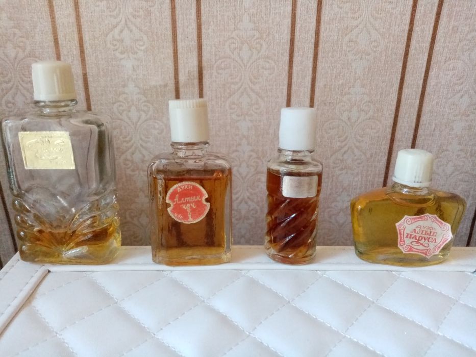 Сюжет, Алые паруса, Алтын чеч, Дзинтарс
