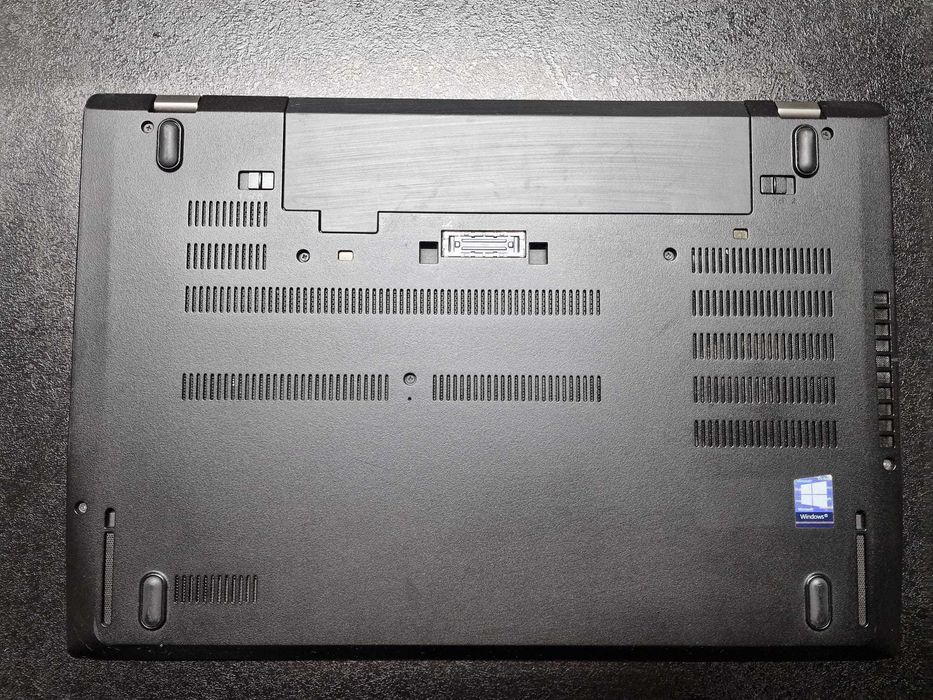 Laptop Lenovo ThinkPad T570 i5 SSD 2 Baterii