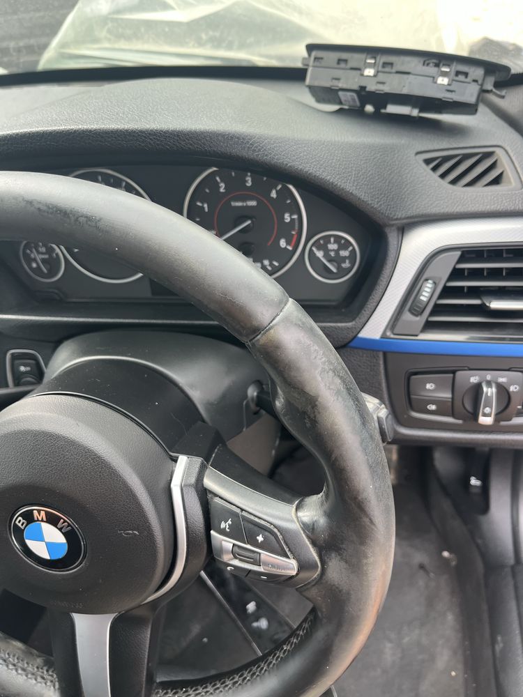 Оригинален Волан BMW F30