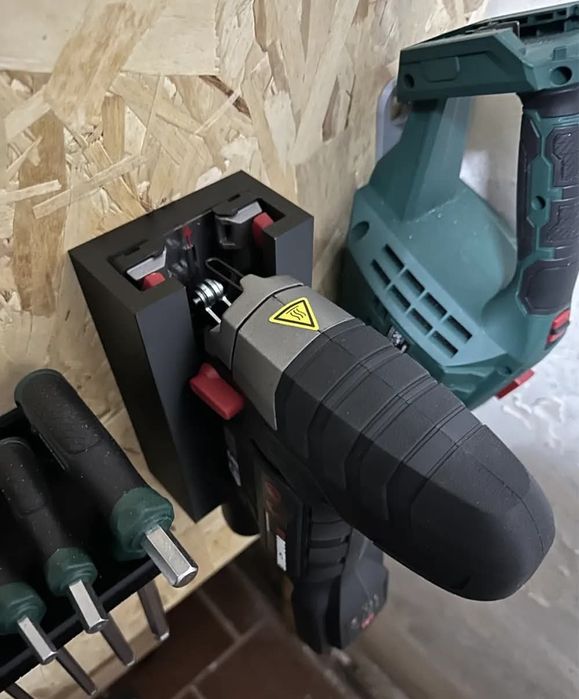 Suport baterie,filetanta, PARKSIDE,BOSCH,MAKITA,HILTI,DEWALT,MILWwauke