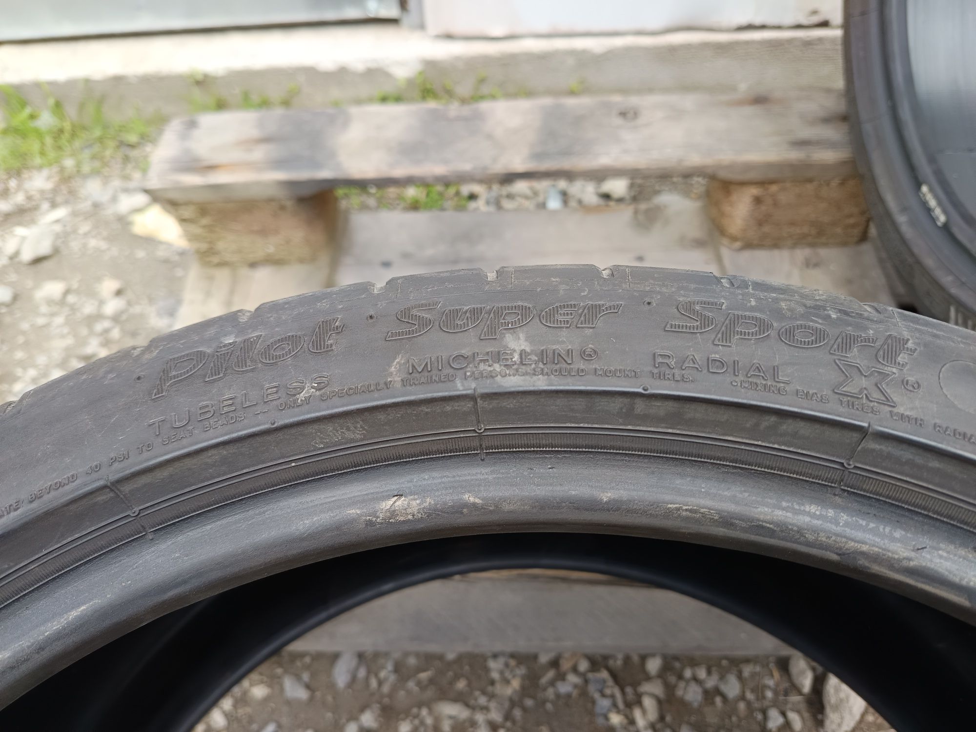 Летни гуми 245 35 ZR 18 92Y MICHELIN Дот 3717