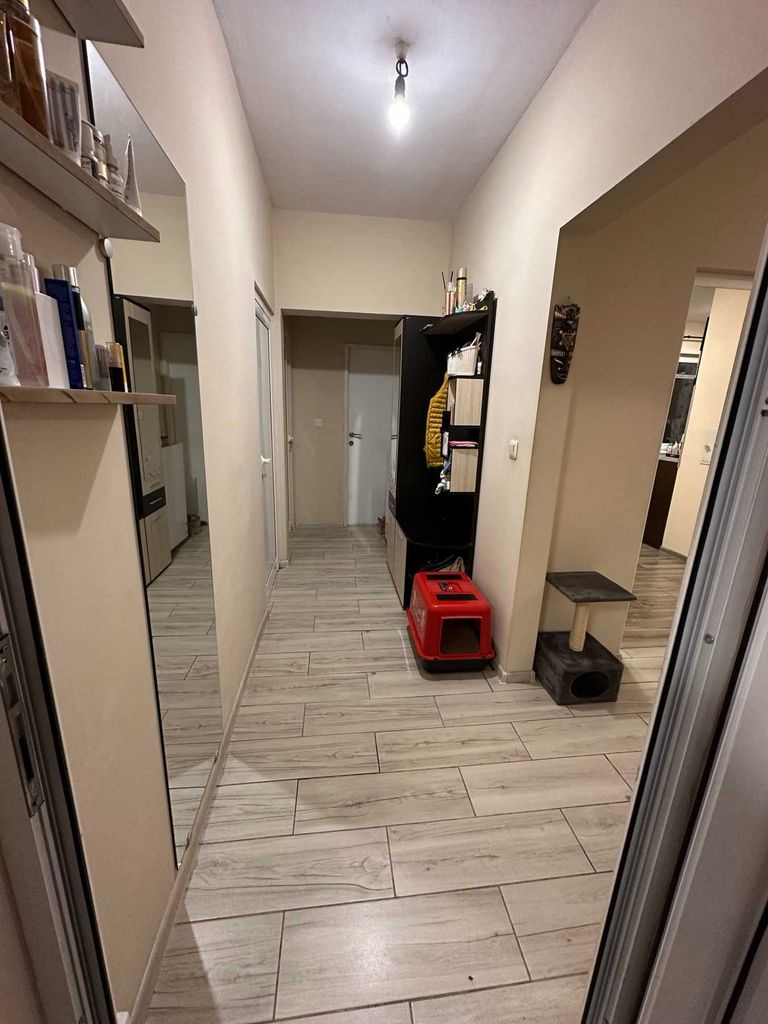 Продава се Тристаен апартамент в Варна, Кайсиева градина - 96 кв.м за 1624 €/кв.м - Снимка #2