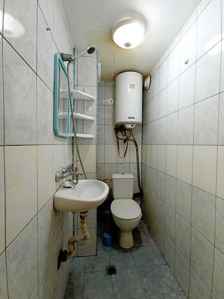 Продава се Едностаен апартамент в Варна, Възраждане 2 - 30 кв.м за 2167 €/кв.м - Снимка #1