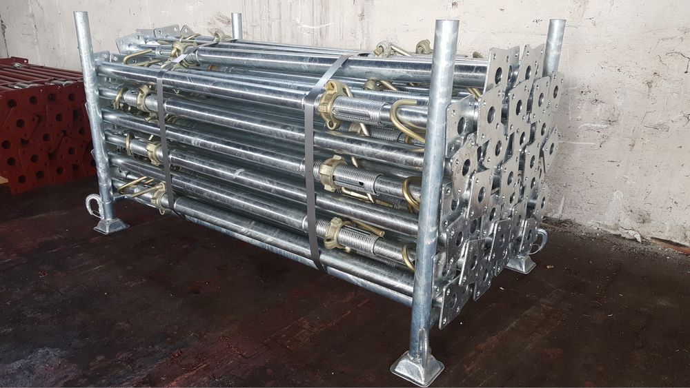 Cofraje tip doka marca LANA , montanti , accesorii , schele , popi