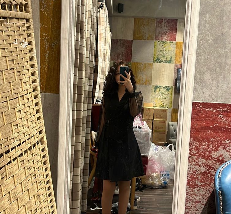 Платье черное. Астана