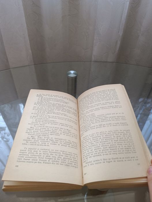 Arthur, regele Camelotului de T. H. White