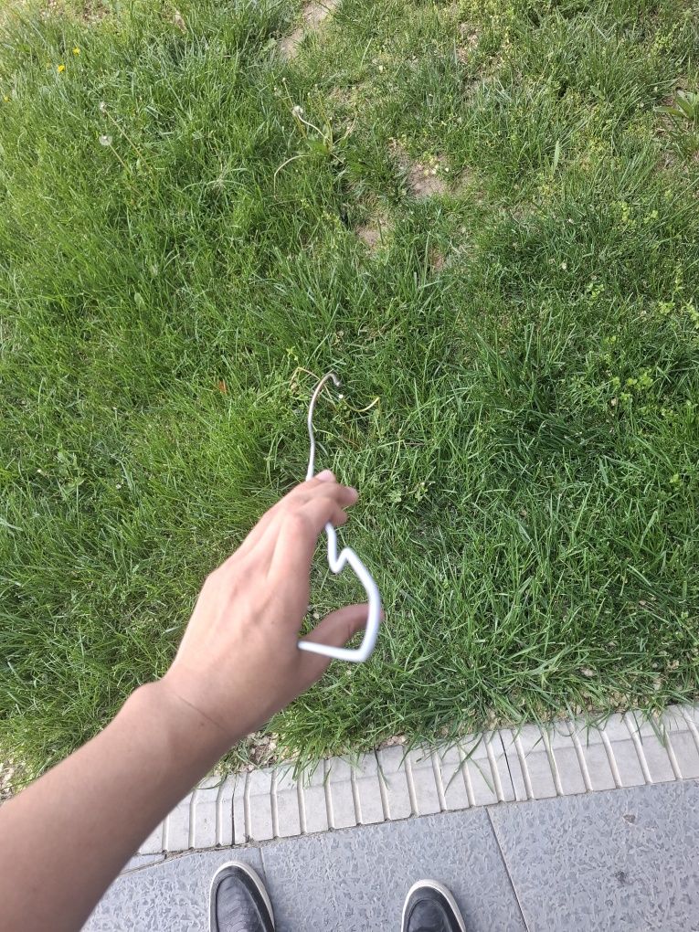 Veshelka sotaman. Ortogilani totisiga ilib kotarishila mumkin.