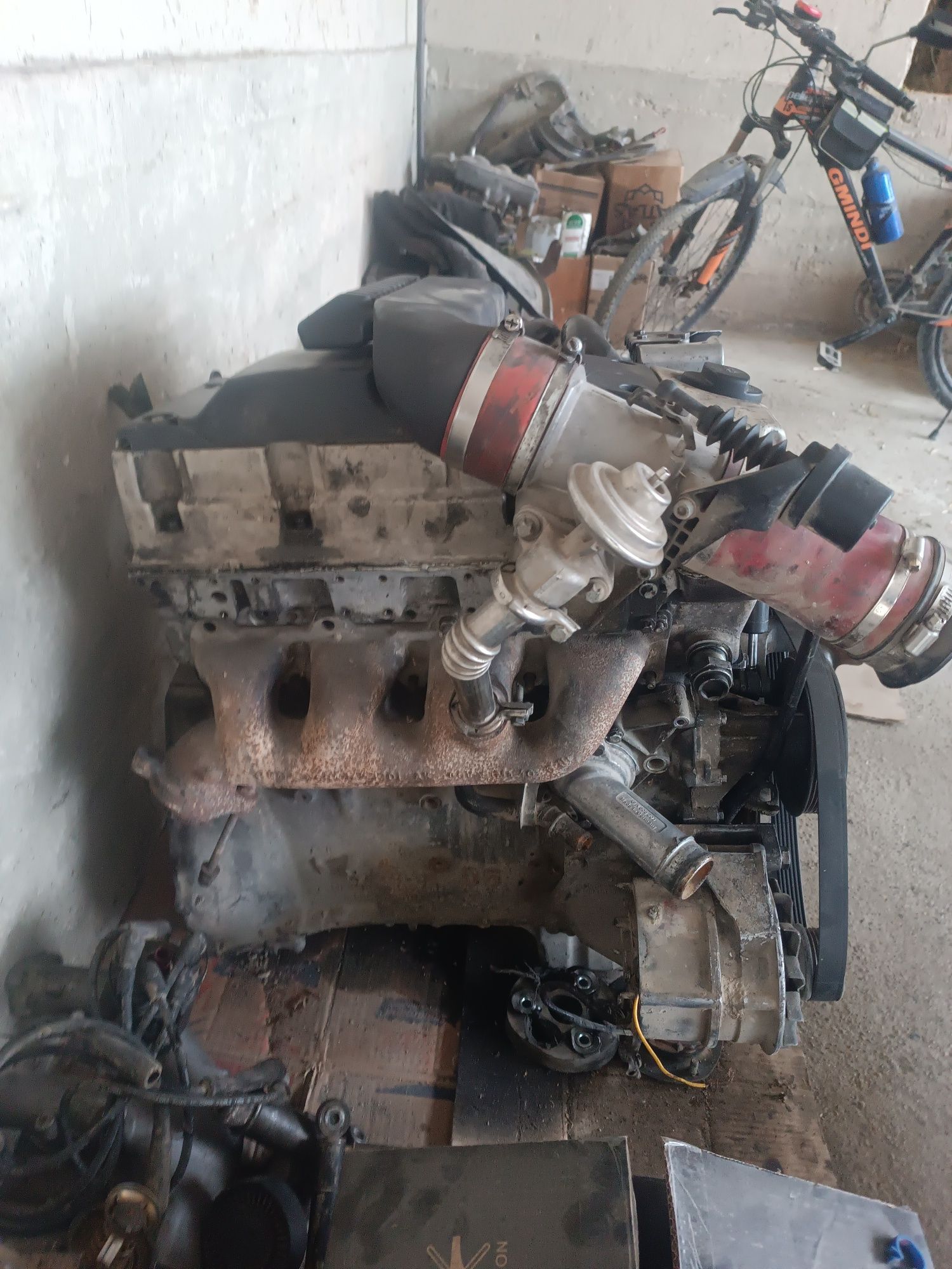 Mersedes Benz OM604 mator