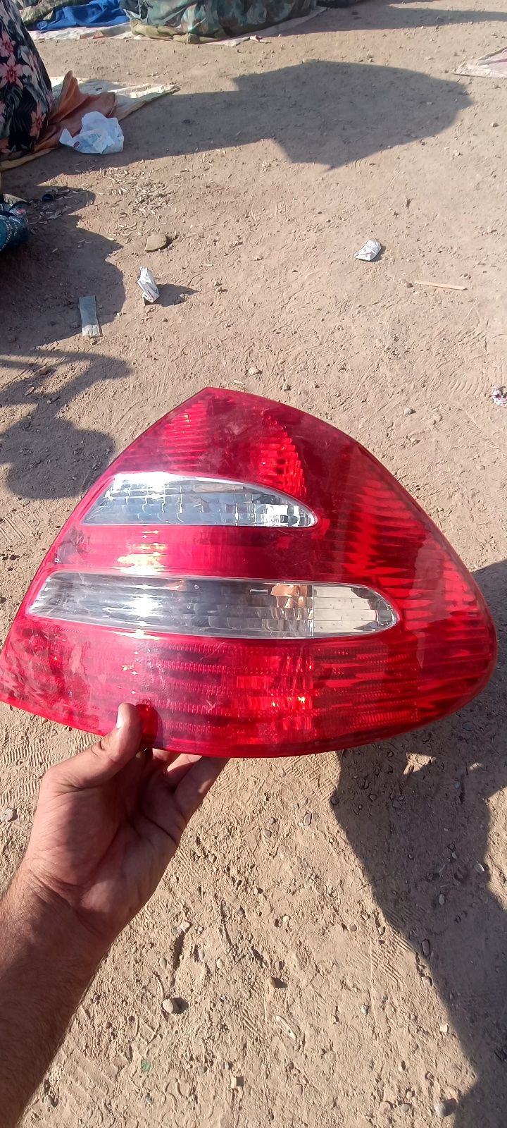 Задний стоп сигнал от Mercedes Benz W211