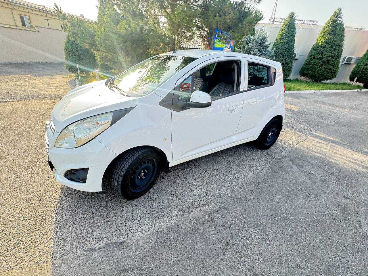Spark srochna sotiladi