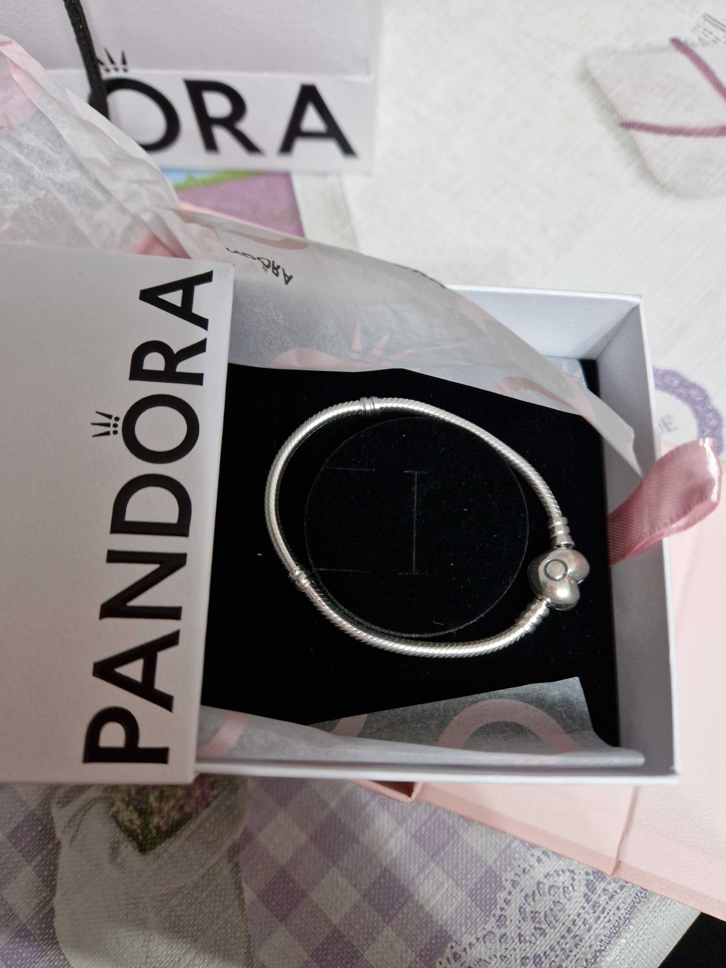 Гривна  "Pandora"
