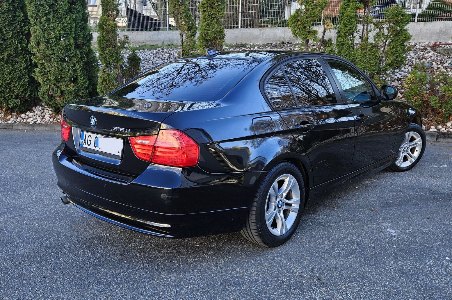 BMW E90  / Facelift/ Xenon  / Navigatie