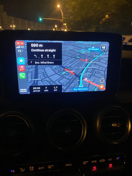 Apple Carplay & Android Auto Mercedes GLC x253 c253 & C Class w205