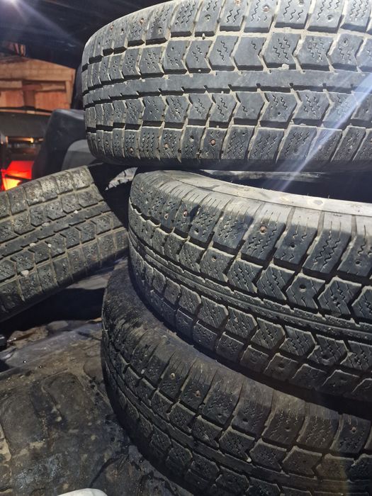 продам резину комплекст