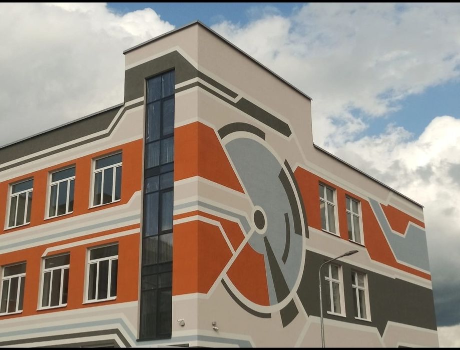 Роспись стен. Художник. Мурал.