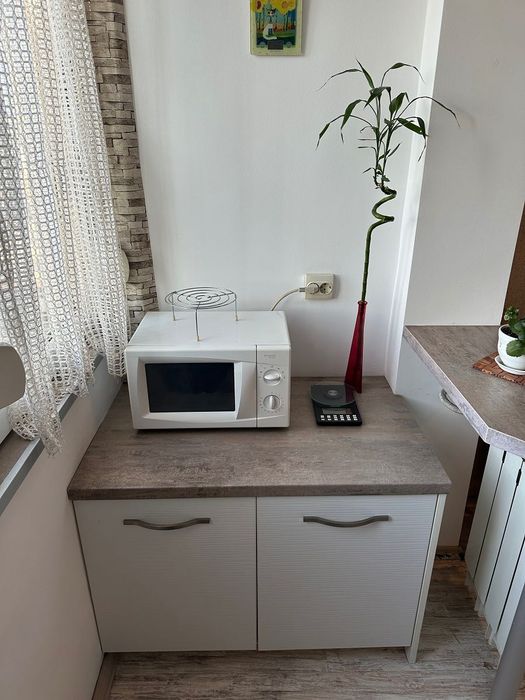 Дава се под наем Тристаен апартамент в София, Гео Милев - 90 кв.м за 663 € - Снимка #3