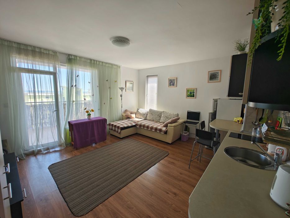 Продава се Двустаен апартамент в Созопол - 67 кв.м за 1187 €/кв.м - Снимка #2