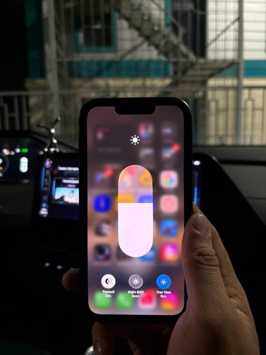 Айфон 13 86 емкость