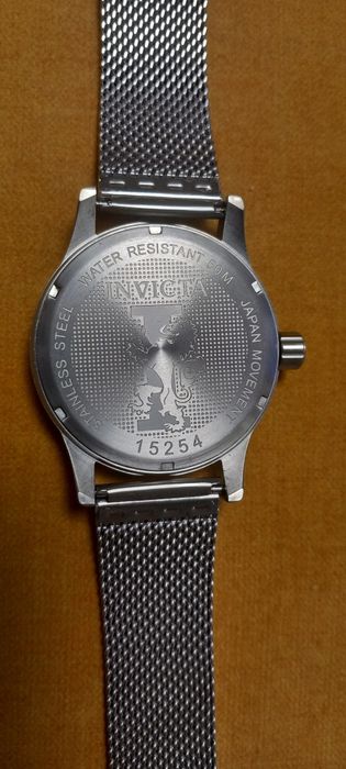 Ceas Invicta modern