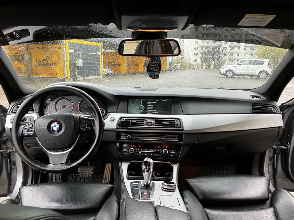 Bmw F10 530D Automata/Interior Confort/2 butoane/Incalzire volan/Hi-Fi