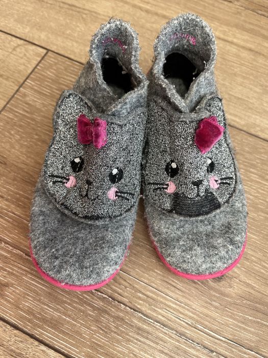 Вълнени детски пантофи Superfit