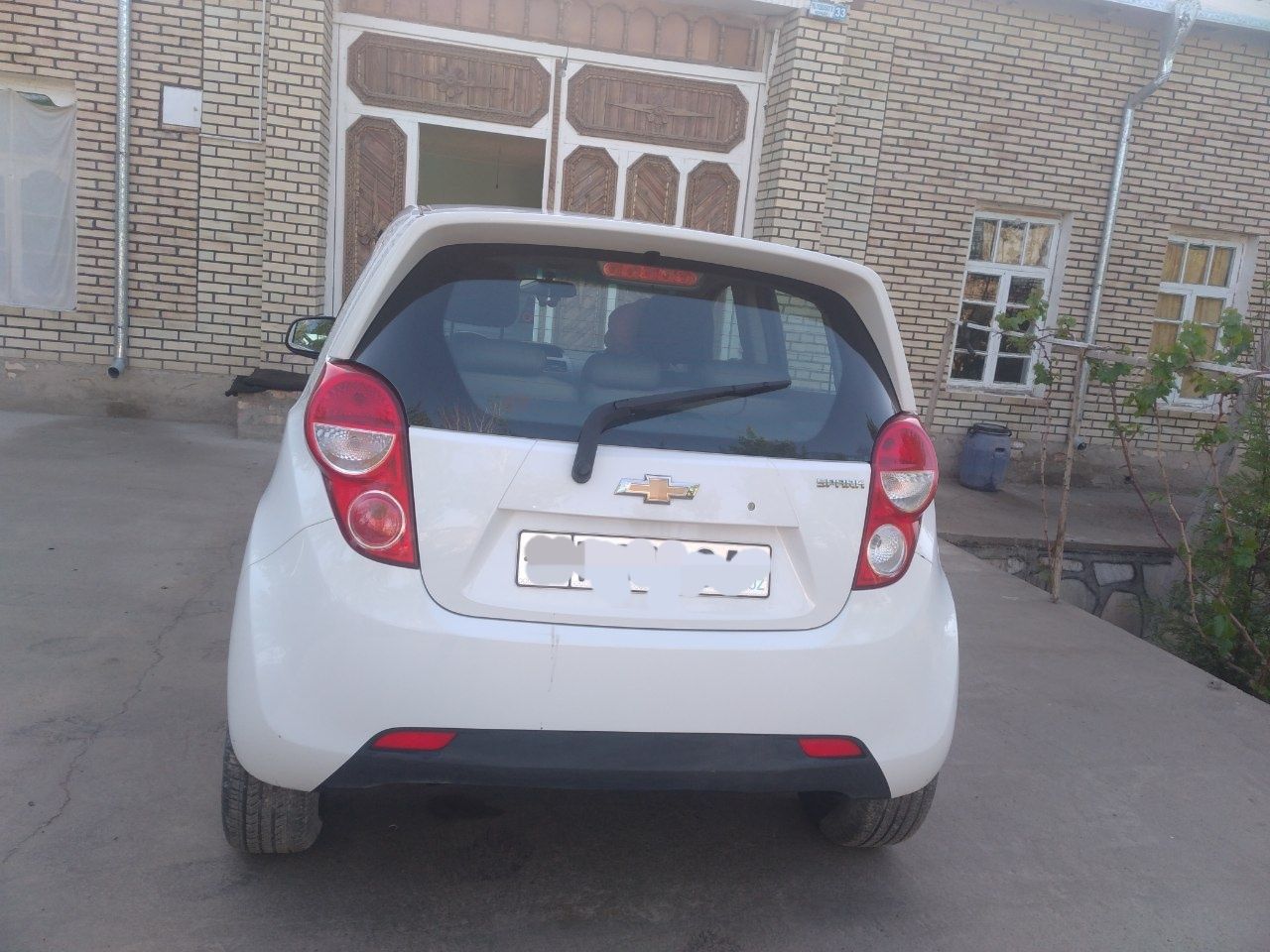 CHevrolet Spark 2