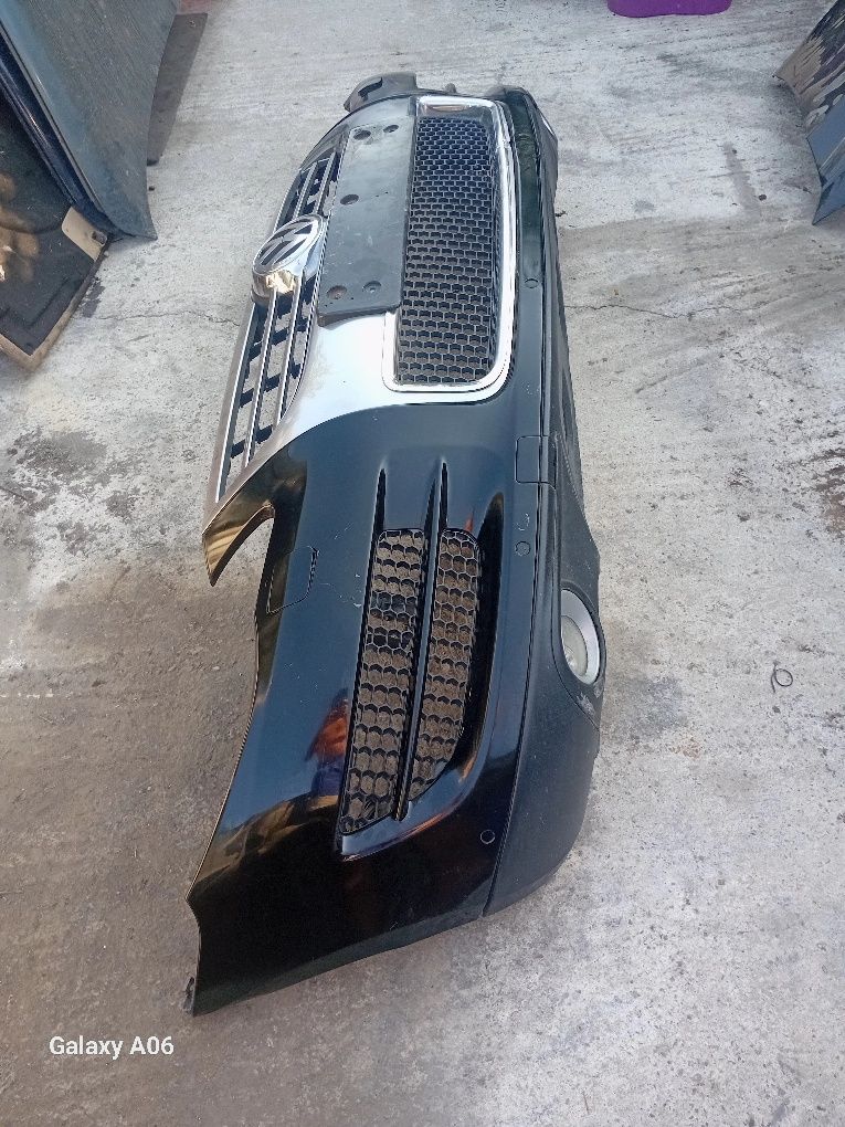 Vând bara fata completa pentru vw touareg 7L 2006 2007/2008/2009