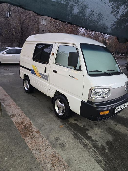 CHEVROLET Damas 2025