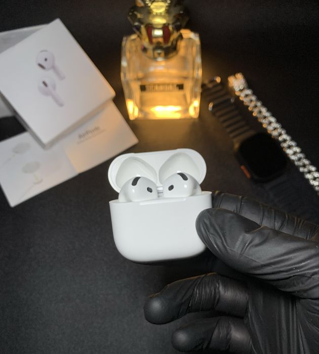 AirPods 4 • Sigilate