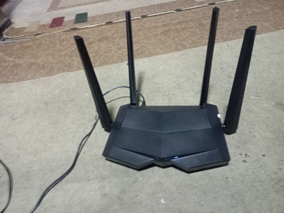 Tenda AC10U гигабитный wifi