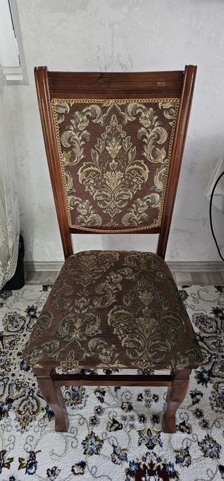 Продаётся стулья в хорошем состоянии